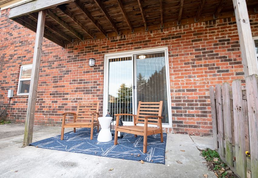 Spinnaker Court Apartments, 3685 St. Thomas Blvd, Indianapolis, IN